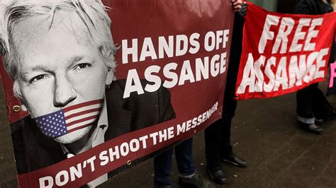 assange defense